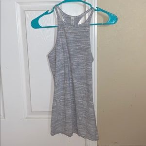 grey lulu tank top